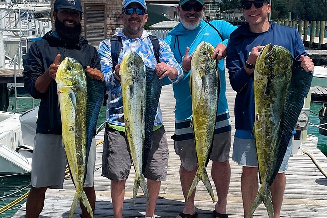 8 hours 34ft Day Dream Private Charter in Nassau - Wildlife stops: pigs, iguanas, turtles, and nurse sharks