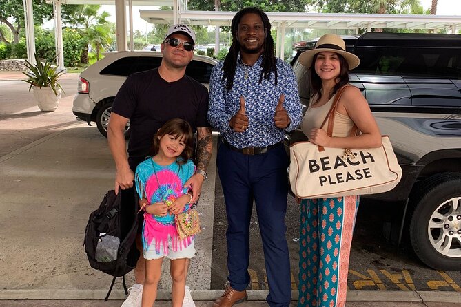 Airport-Atlantis Paradise Island Private Roundtrip Transportation - The return pickup from your hotel
