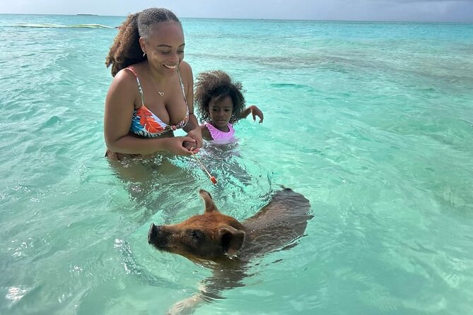 All Inclusive Pig Encounter, Snorkeling, Turtles, Lunch & Beach - Lunch, drinks, and the meaning of all-inclusive