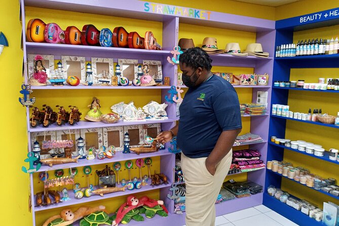 All New Tours "Bahamas Brunch" & "Signature Downtown Tour" - Why the local guide matters