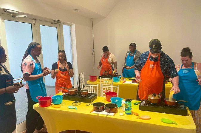 Authentic Bahamian Cooking Class - A meal with cocktails changes the value
