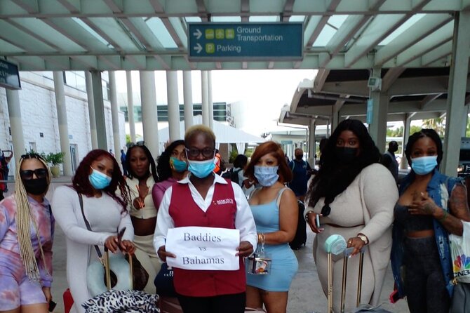 Bahamas Airport Transportation w/Free Grocery Stop-1 Way Private - Families, children, and larger groups