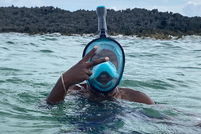 Bahamas Sea Scooter Snorkeling Adventure - A scooter-powered route to Paradise Cove