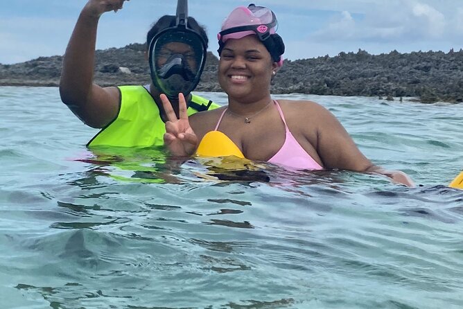 Bahamas Sea Scooter Snorkeling Adventure - Learning to use the sea scooter