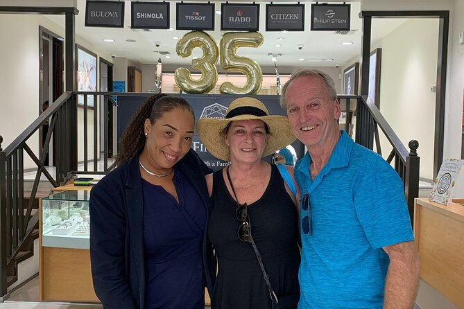Champagne and Diamond Shopping Experience in Downtown, Bahamas - Who Will Get the Most From This Experience