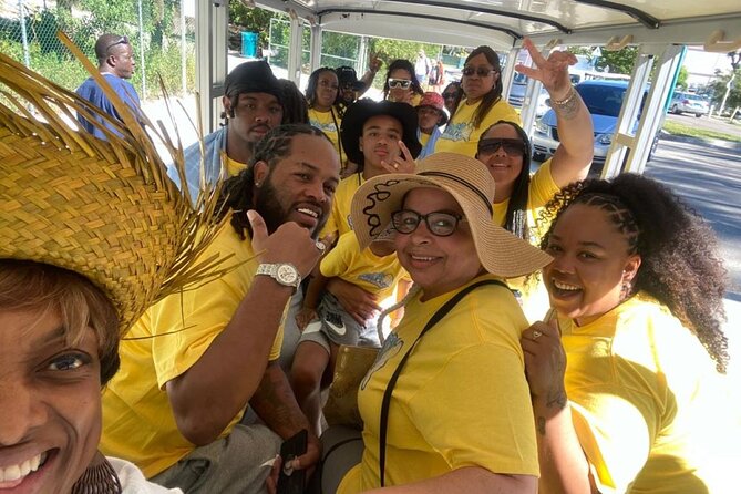CHIPPIES BAHAMAS Island Tours : Feel The Culture - Queen’s Staircase and Nassau’s past