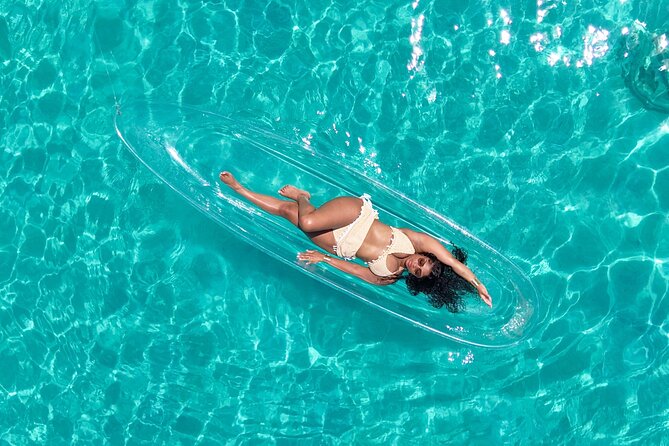 Clear kayak photoshoot Nassau Bahamas. - A short walk from the cruise ships to Junkanoo Beach