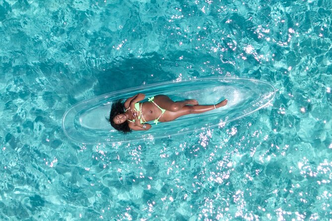 Clear Kayaks Drone Photoshoot in Nassau,Bahamas. - A clear kayak photo session near Nassau’s cruise port