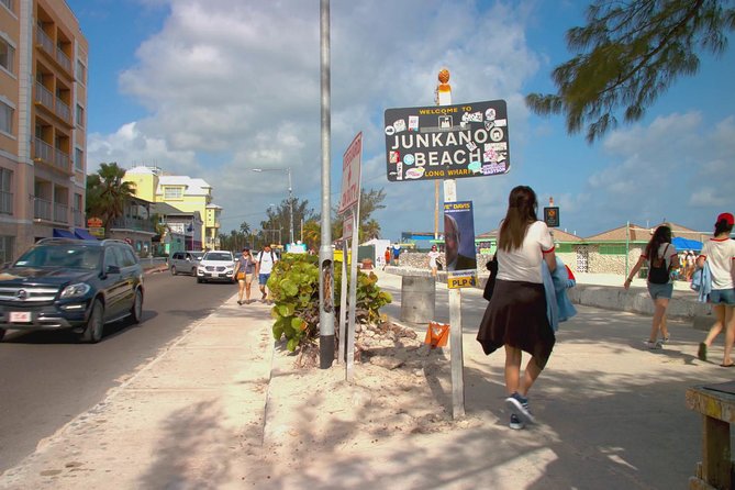 Dilly Dally Walking Tour of Nassau Attractions - Queen’s Staircase: Nassau’s most memorable opening stop