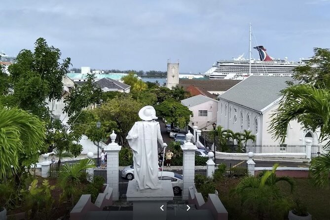 Discover Nassau Sightseeing Tour plus Atlantis Resort Visit - The coach, timing, and meeting point