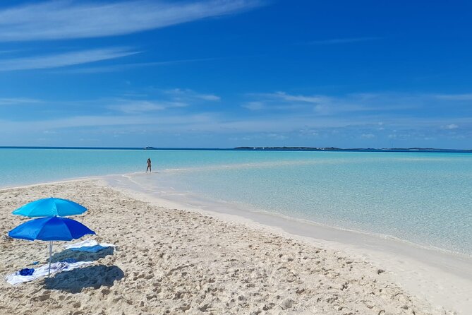 Exuma Island Hopping Swimming Pigs Tour with Lunch from Nassau - Great Exuma lunch, with a useful break