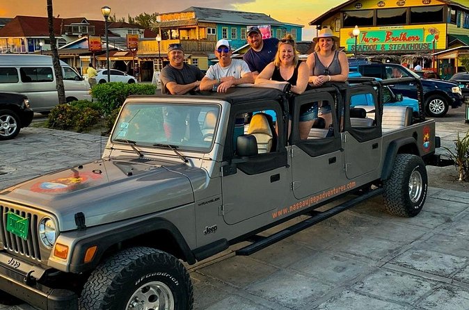 Funky Jeep Adventure in Nassau - Nassau’s forts come as a moving history lesson