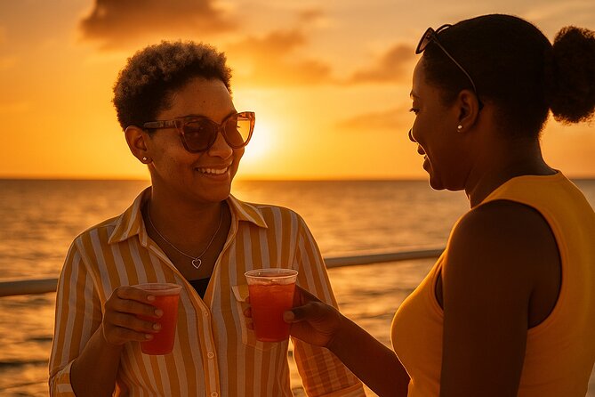 Grand Bahama Catamaran Sunset Cruise with Drinks and Snacks - Why the crew matters here