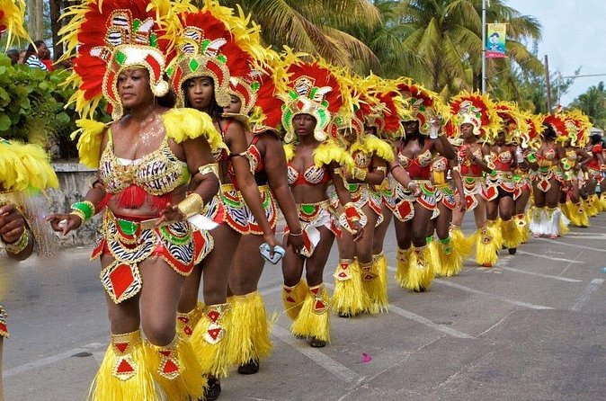 Great affordable transport service in nassau bahamas - Possible Trips Beyond Your Hotel