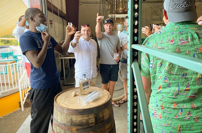 Historic Island Tour Plus Rum Cake Sample and Local Beer - Driving through the hotel district and island communities