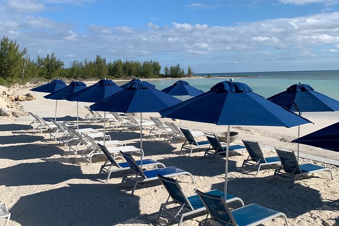 Junkanoo Village Beach Club with Lunch - Arriving at Taino Beach