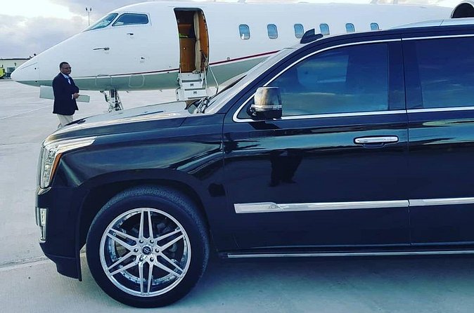 Luxury Escalade Cadillac Private Roundtrip Transportation - The return trip to Nassau airport or the port