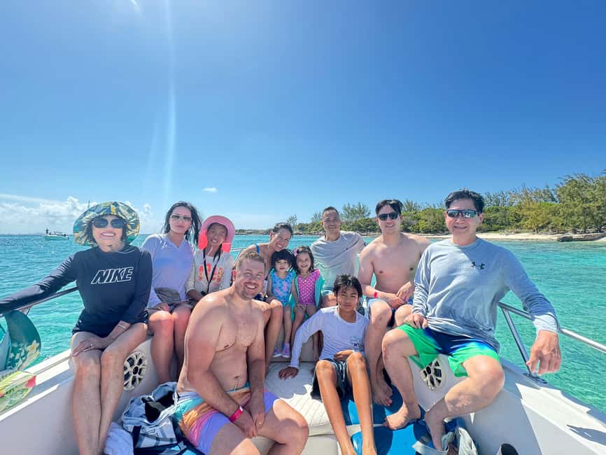 Nassau: 4-Island Tour Swimming Pigs, turtles, snorkeling - Who should book this Nassau boat tour?
