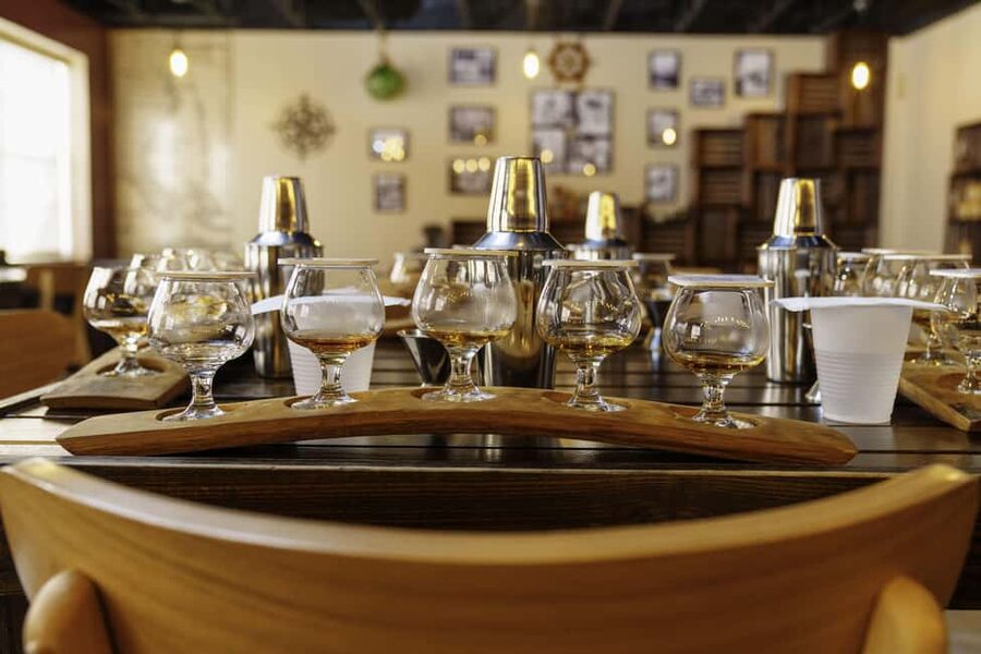 Nassau: 45-minute Private Rum Tasting & Mixology - Who should book this experience