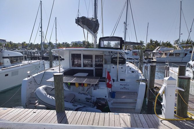 Nassau Airport to Palm Cay - group transportation in comfort - Water, snacks, and useful local advice