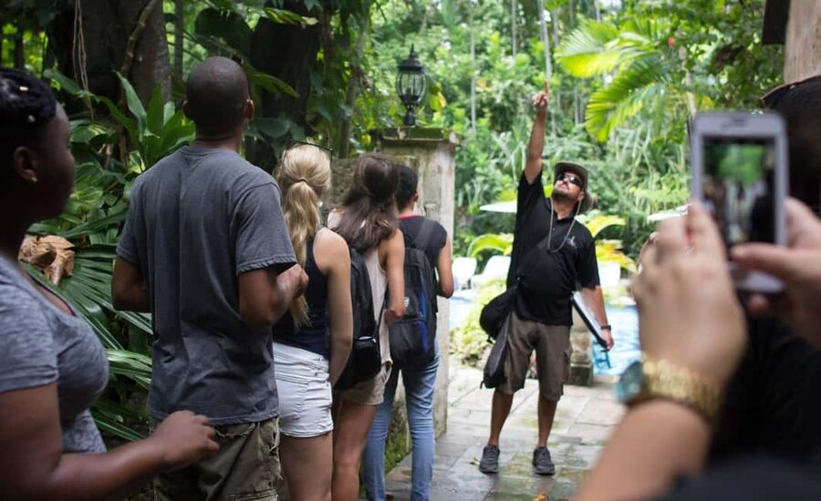 Nassau: Bites and Sites Food and Cultural Walking Tour - Handmade chocolate and Nassau’s sweet side