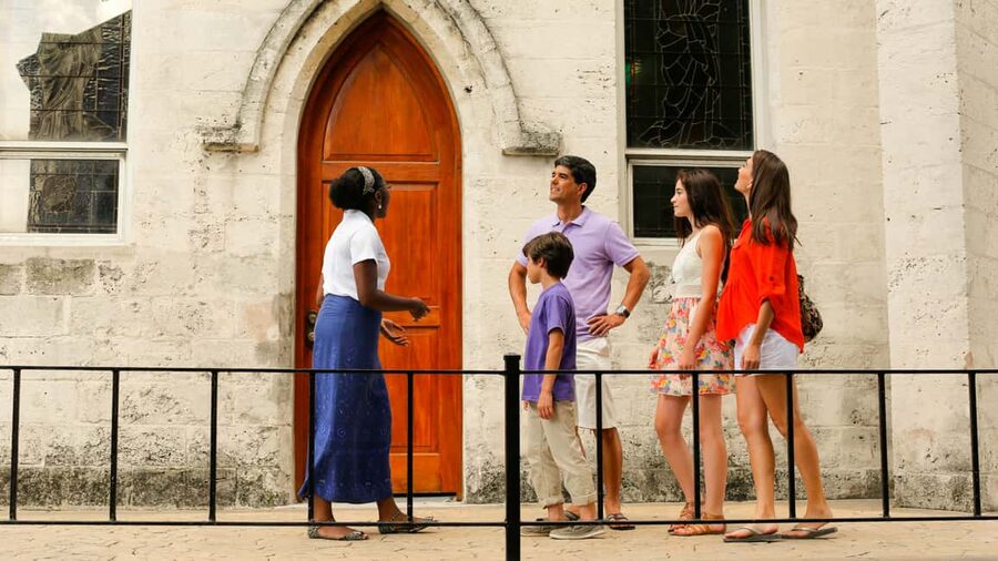 Nassau: Bites and Sites Food and Cultural Walking Tour - Pace, weather, and physical comfort