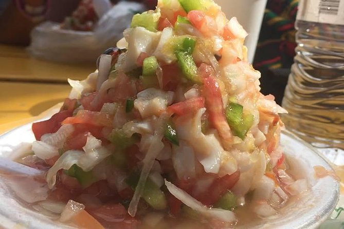 Nassau Food and History Bus Tour