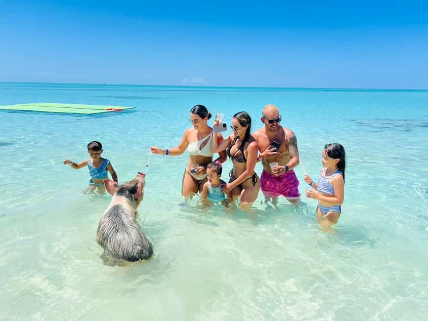 Nassau: Half-Day Swimming Pigs, Reef Snorkel & Beach Club - From Montague Beach to the open water