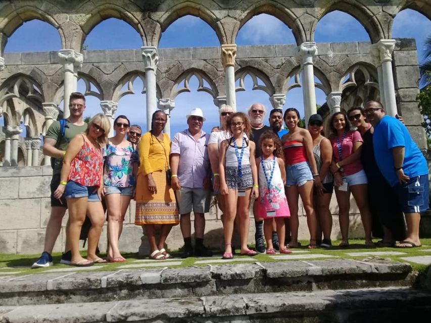 Nassau: Historical Sightseeing Guided Half-Day Tour - Climbing the Queen’s Staircase