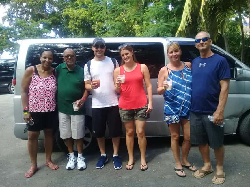 Nassau: Island Highlights Tour with Rum Tasting - Queen Victoria’s Staircase and Nassau’s historic center