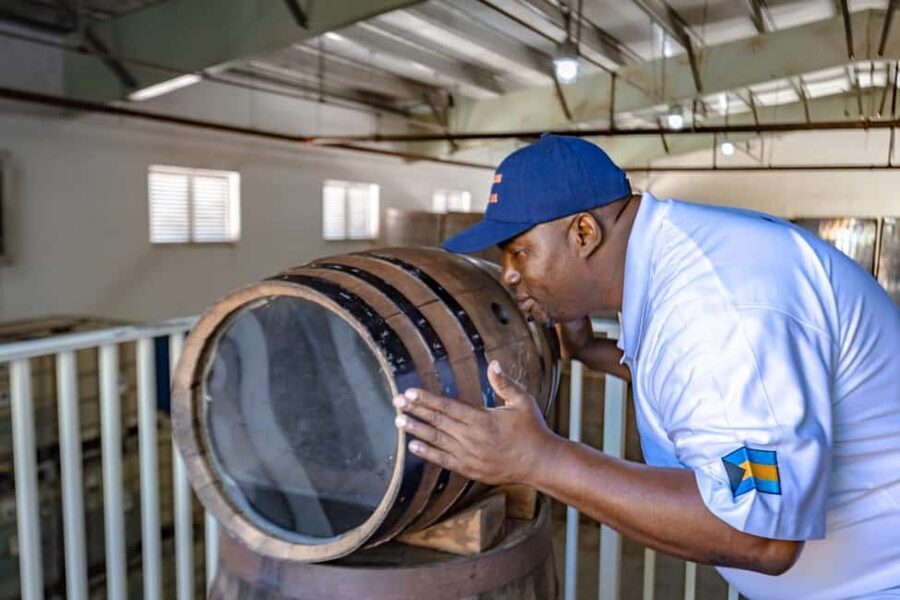 Nassau: Island Highlights Tour with Rum Tasting - John Watling’s Distillery and the rum tasting