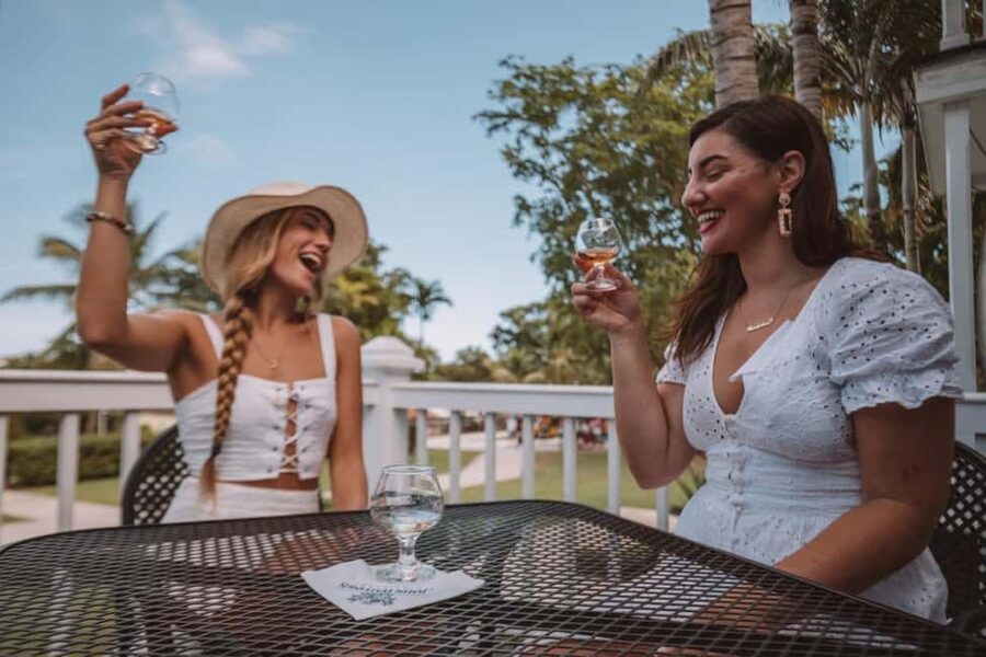 Nassau: Island Highlights Tour with Rum Tasting - Meeting your guide outside Festival Place