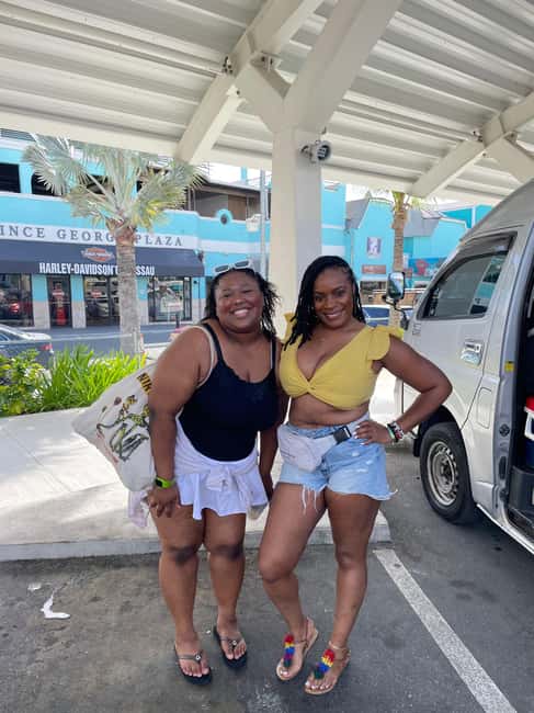 Nassau: Land Tour with Local Food & Rum Tasting - Graycliff’s wine and chocolate stop