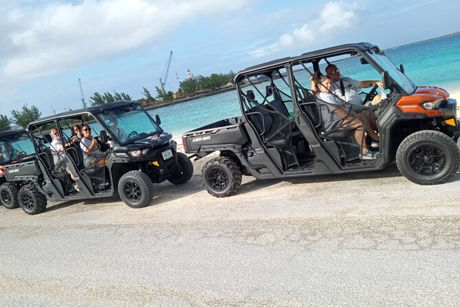 Nassau Narrated Jeep tour with Full Bahamian Lunch and Drink - Seeing Nassau from an open-air Jeep