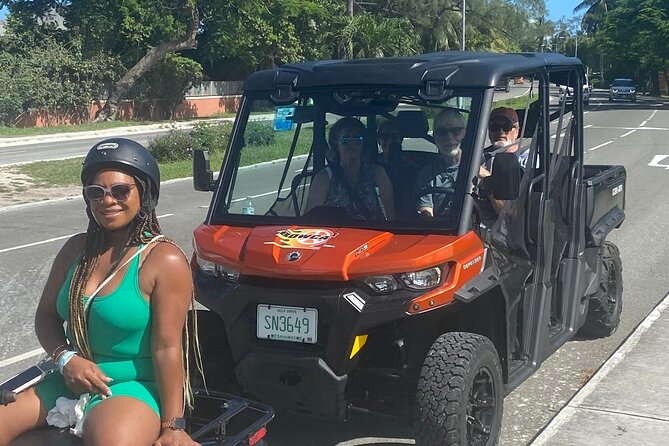 Nassau Narrated Jeep tour with Full Bahamian Lunch and Drink - The Governor General’s home and Nassau’s civic sights