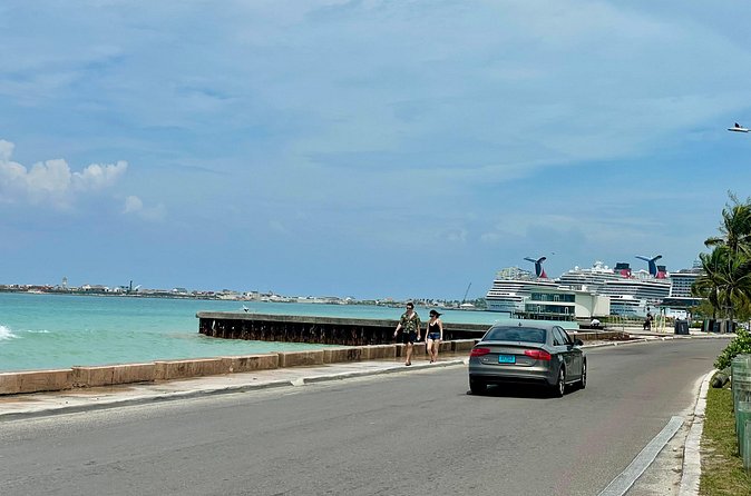 Nassau Private Airport & Cruise Port Transfer - Direct rides, scenic routes, and useful stops