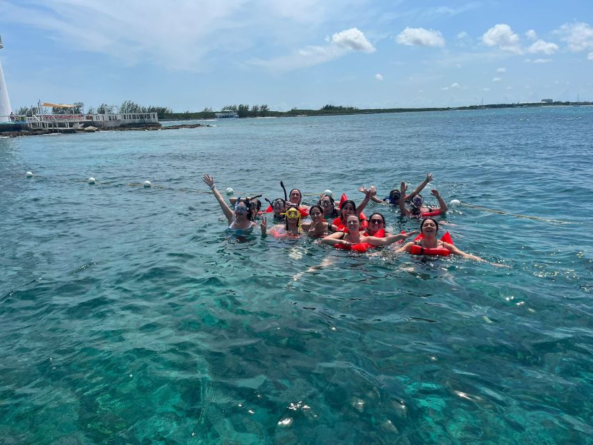 Nassau: Reef Snorkeling, Turtles, Lunch & Private Beach Club - Arriving at Oasis Ocean 7 Private Beach Club