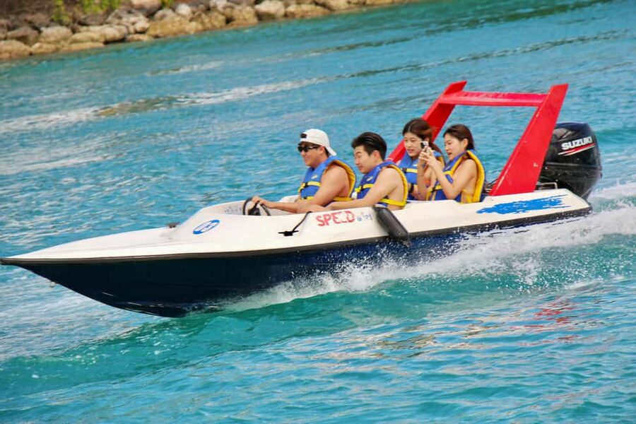 Nassau: Self-Drive Speedboat Ride and Pig Swimming Encounter - Snorkeling and beach time after the feeding