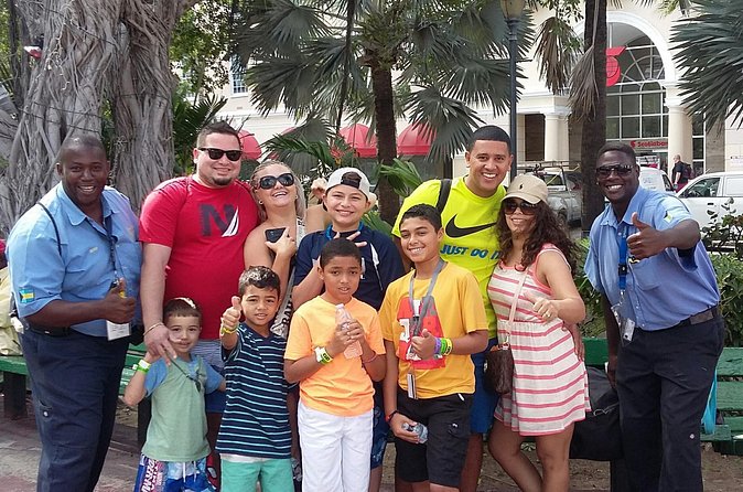 Nassau Shore Excursion: Cultural Heritage Sightseeing Tour - Ardastra Gardens adds animals and shade