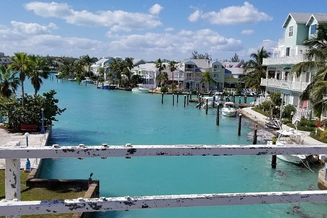 Nassau Shore Excursion: Sightseeing and Snorkeling Tour - The Straw Market for a short shopping stop