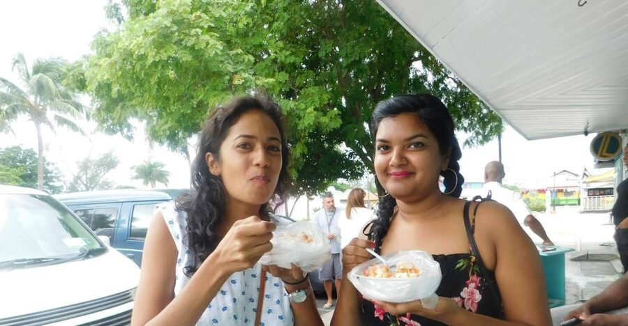 Nassau: Sip, Sample & See, Food & History Bus Tour - Fort Montague and a first taste of island life