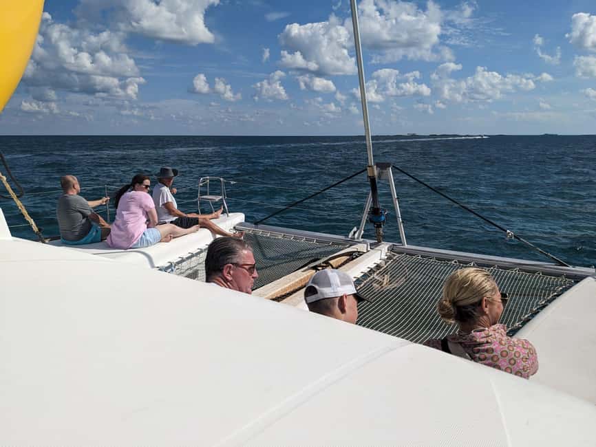 Nassau: Snorkeling, Pig Beach, Swim with Turtles, and Lunch - Who should book this outing