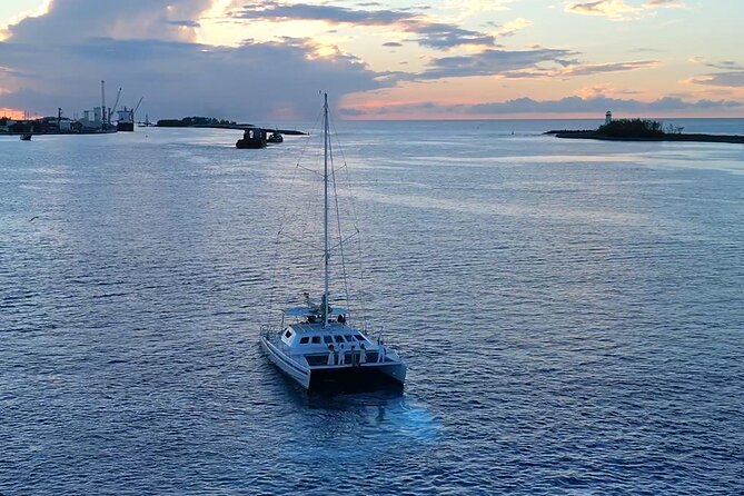 Nassau: Sunset Dinner Cruise - A Bahamian buffet with a backyard barbecue feel