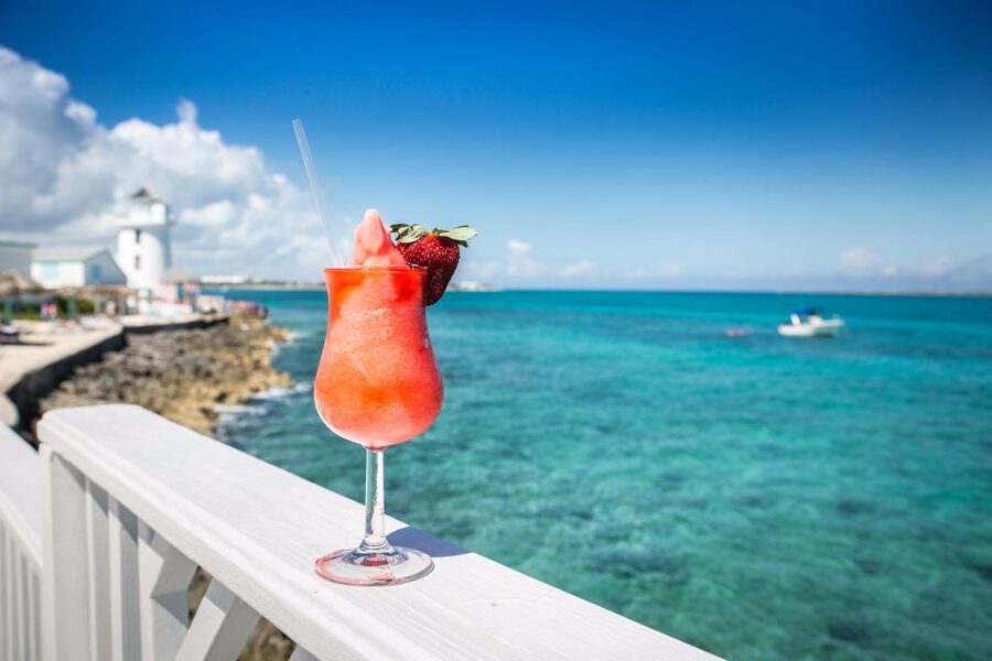 Pearl Island: Private Ocean View Cabana with Lunch - Bahamian lunch served at your cabana