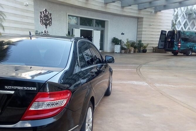Private Airport Transfers Bahamar, Paradise Isld Airbnbs, Nassau. - A simple landing at Nassau airport