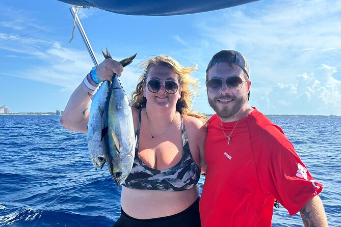 Private Bahamas Boat Fishing and Turtle Snorkeling Tour - Why the private boat format works well in Nassau