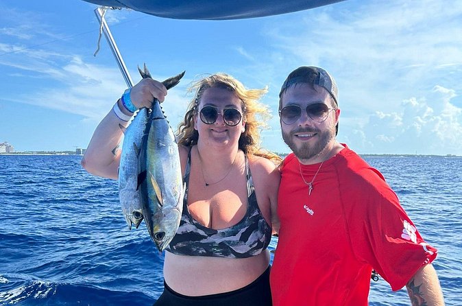 Private Bahamas Boat Fishing and Turtle Snorkeling Tour - The beach bar adds lunch and easygoing activities