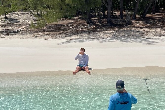 Private Rose Island, Swimming Pigs, Snorkeling and Turtles - Who will get the most from this charter