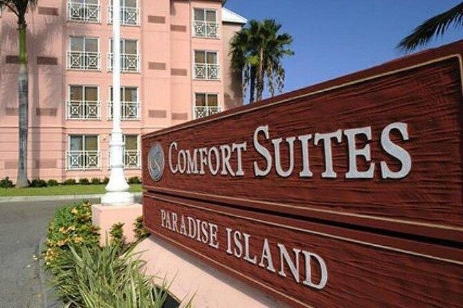 Private Roundtrip Minivan Airport Transfer to Paradise Island - What is included, and what costs extra