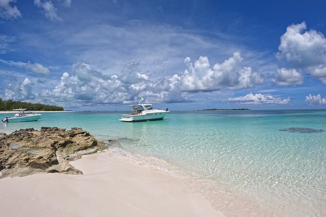 Private Snorkeling or Fishing Charter in Nassau - 38ft Free Time - What the Free Time boat offers your group